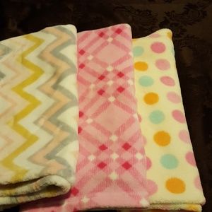 Bundle 3 baby blankets